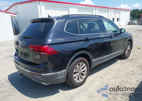 2018 Volkswagen Tiguan 2.0T Se/2.0T Sel z USA, uszkodzony, nr VIN 3VV2B7AX7JM157337